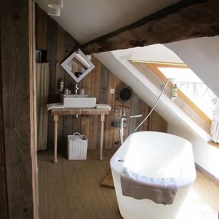 D'hotes A L'ecole Buissonniere Bed & Breakfast 3*