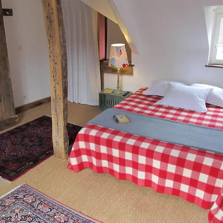 D'hotes A L'ecole Buissonniere 3*