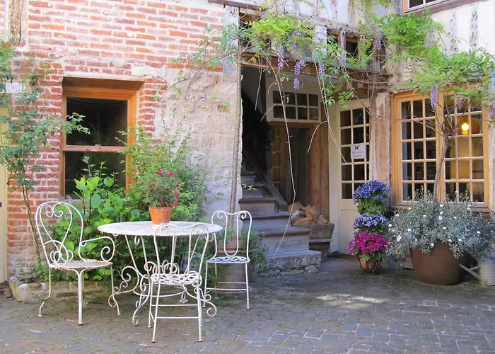 Couette-café D'hôtes A L'ecole Buissonniere Honfleur